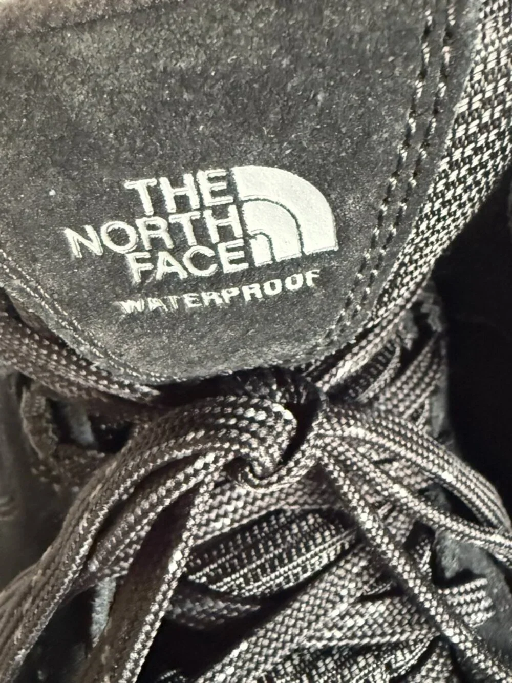 The North Face Snowfuse Boot Black Heatseeker Waterproof Men's Size 7.5 NWOT